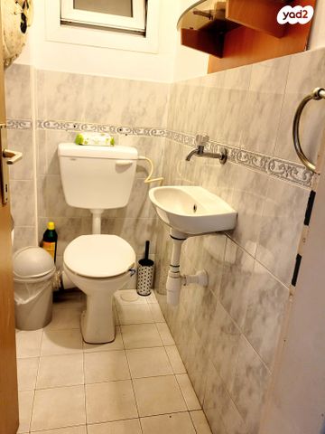 דירה, כרכום, שיכוני המזרח, ראשון לציון