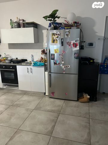 דירה, מורן 11, שיכון עובדים, טבריה