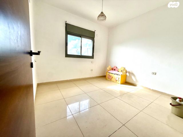 דירה, שמואל הנגיד 7, הרצליה