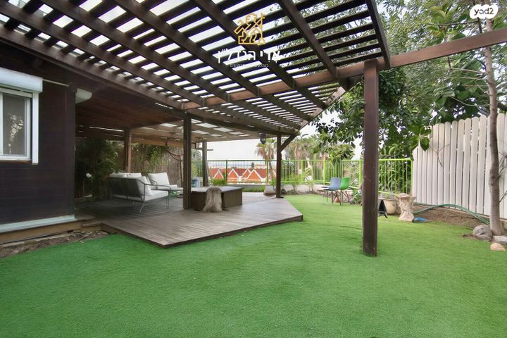 דירת גן, הדקל, אלון, עתלית