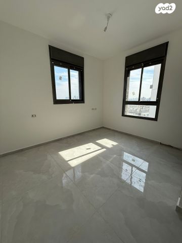 דירה, תל גיבורים, חולון