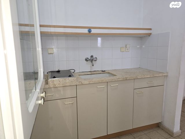 דירה, יד ושם 24, שכונה ג', באר שבע