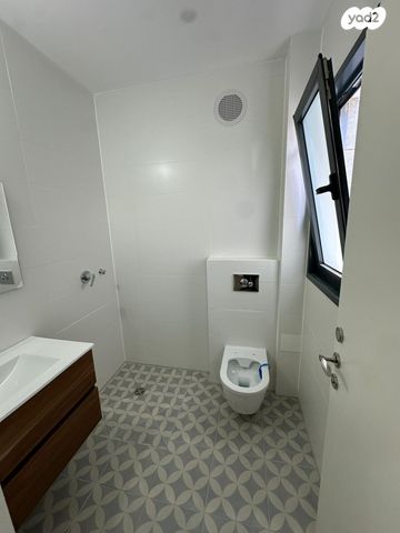 דירה, הרב מרדכי אליהו 24, כרמי הנדיב, אחוזת רוטנר, קרית מלאכי