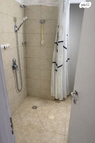 דירה, נתיבות