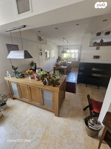 בית פרטי/ קוטג', המשורר יעקב כהן, קרית קריניצי, רמת גן