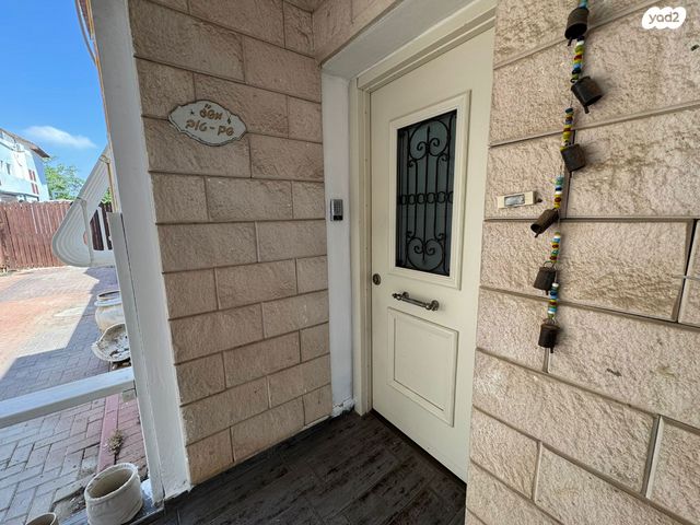 בית פרטי/ קוטג', בית דגן