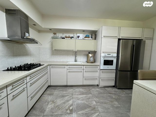 בית פרטי/ קוטג', בית דגן