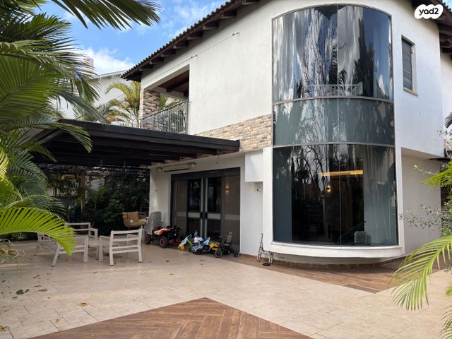 בית פרטי/ קוטג', בית דגן, בית דגן