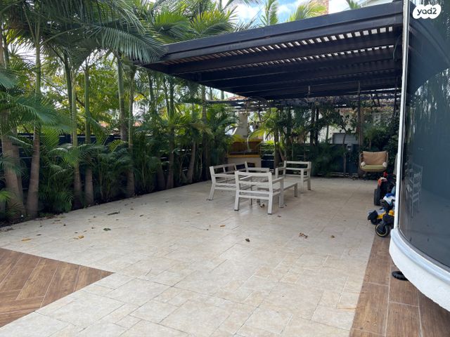 בית פרטי/ קוטג', בית דגן, בית דגן