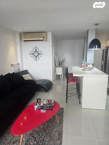 דירה, כצנלסון, לב העיר, בת ים