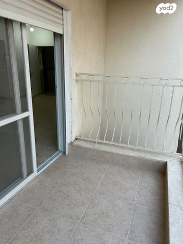 דירה, שמעון דהאן, קרית שמואל, טבריה