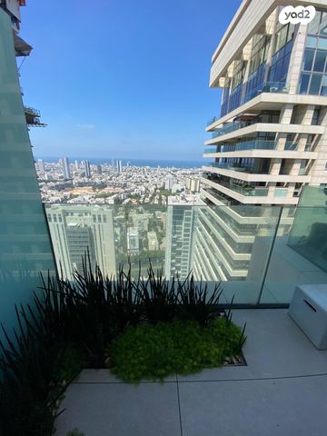 ניסים אלוני 