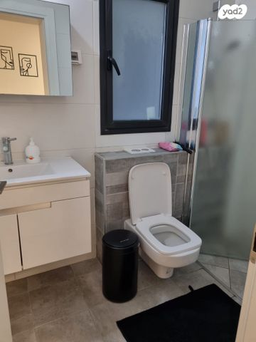 דירה, קניוק יורם, תל אביב יפו