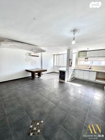 דירה, שדרות יגאל אלון 209, דימונה