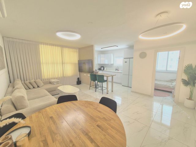 שדרות בנימין 75