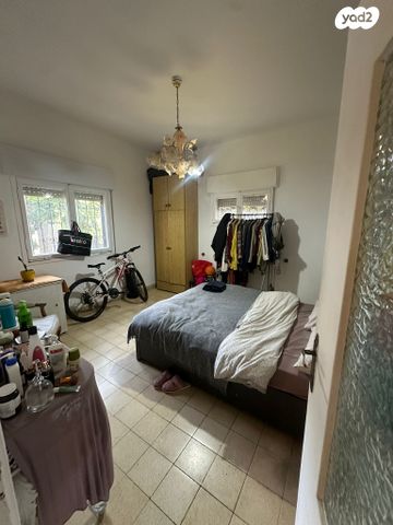 דירה, שדרות הציונות 48, עבאס, חיפה