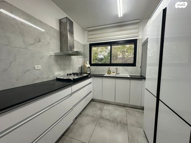 דו משפחתי, יהלום, רובע יזרעאל סביוני העמק, עפולה