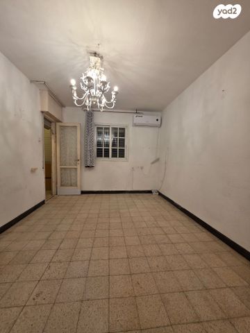 משה חיים שפירא 