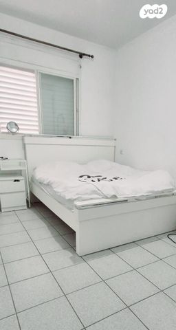 דירה, נווה אפק, ראש העין