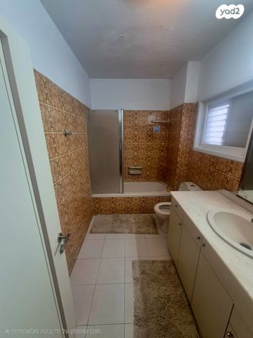 דירה, יוסף ספיר 7, רמת גן