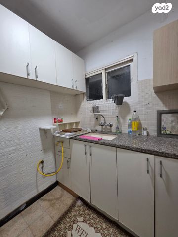 דירה, משה חיים שפירא, קרית שמואל, חיפה