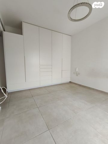 דירה, בית אל, נווה שרת, תל אביב יפו