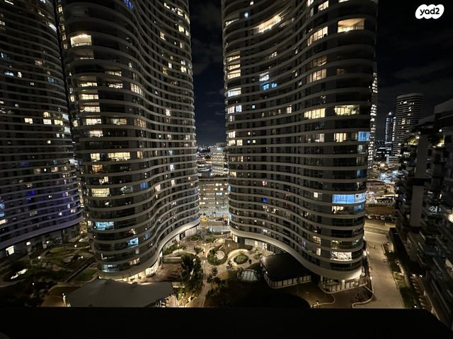 דירה, קניוק יורם, תל אביב יפו