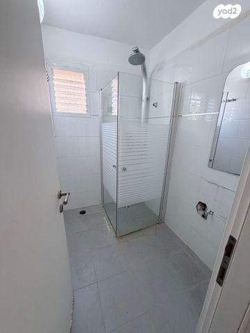 דירה, קרית ים