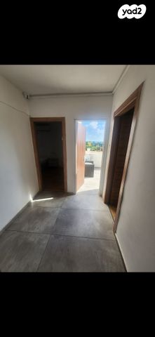 דירה, מאיר הרמן 5, גבעת הצבר, נס ציונה