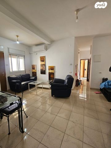 דירה, חנה סנש 15, מוצקין הותיקה, קרית מוצקין