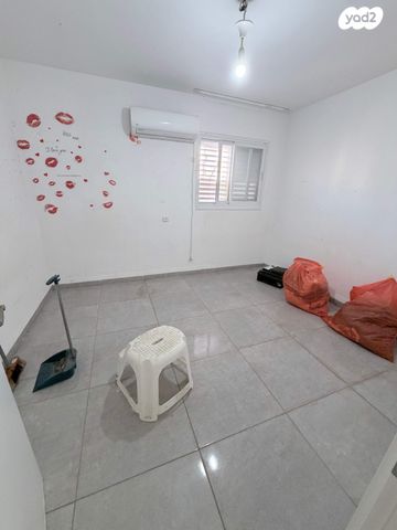 דירה, קרית ים