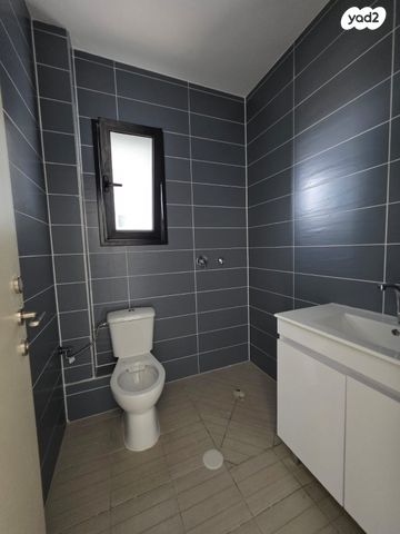 דירה, היינן, עיר היין, אשקלון