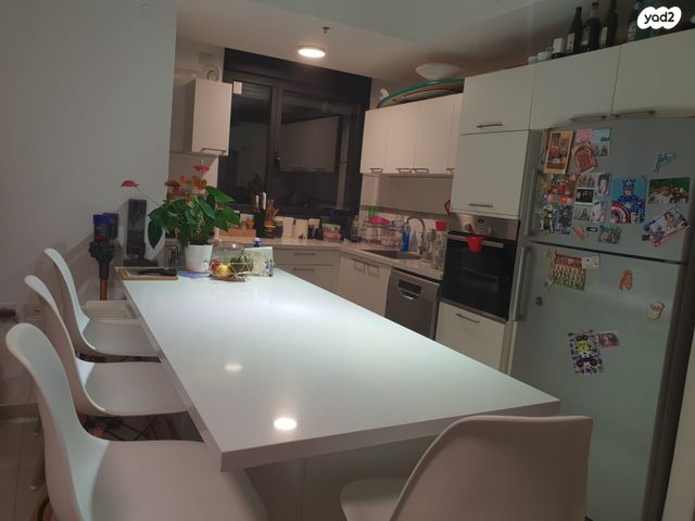 דירה, קניוק יורם, תל אביב יפו