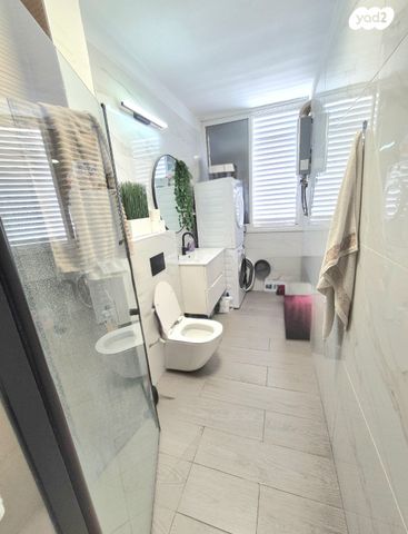 דירה, שדרות בנימין 75, מרכז העיר דרום, נתניה