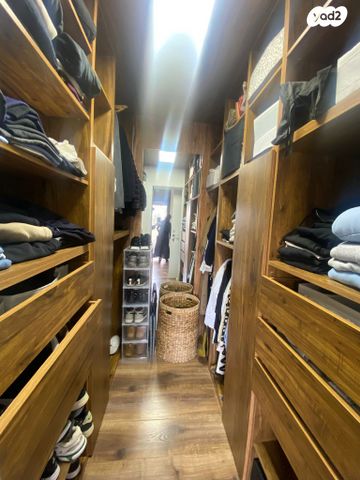 דירה, לוי אשכול, מרכז דרום, רעננה