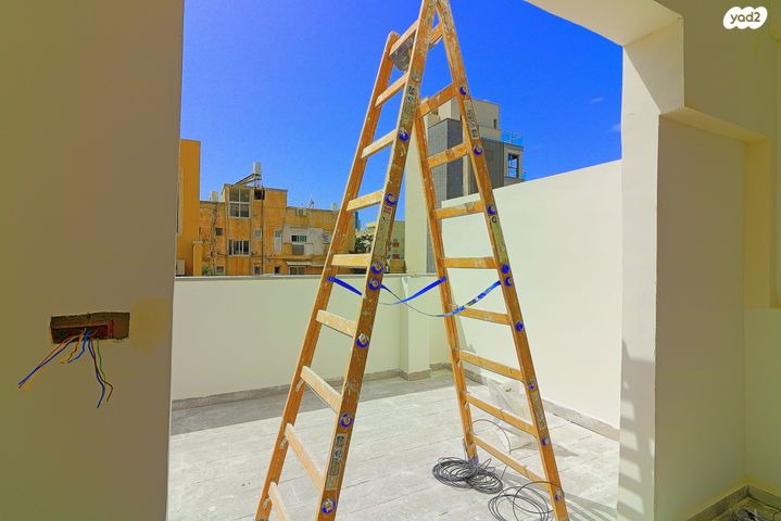 גג/ פנטהאוז, עצמון, נווה צדק, תל אביב יפו