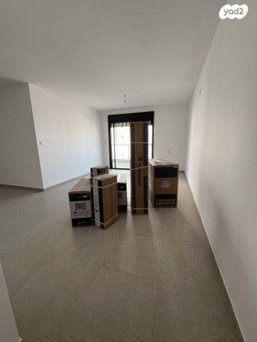 דירה, חיטה, הבוסתנים, שדרות