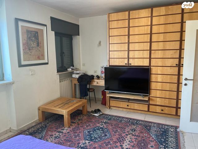 דירה, זאב ז'בוטינסקי, טלביה, קוממיות, ירושלים