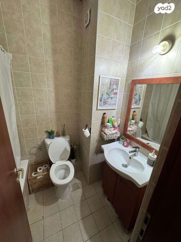 דירה, איסרליש 18, תל אביב יפו