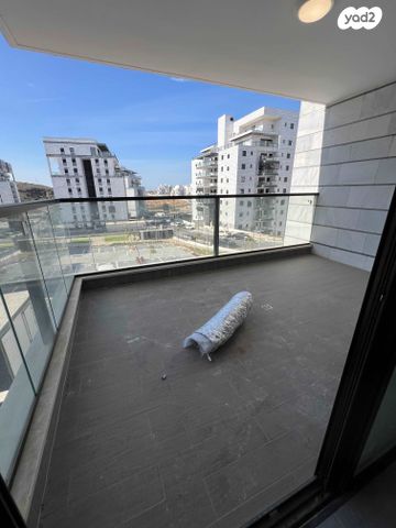 דירה, חיטה, הבוסתנים, שדרות