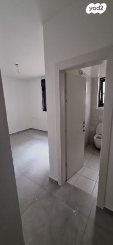 דירה, רבי ברכיה 15, נתיבות ישראל / רמת בית שמש ד-4, בית שמש