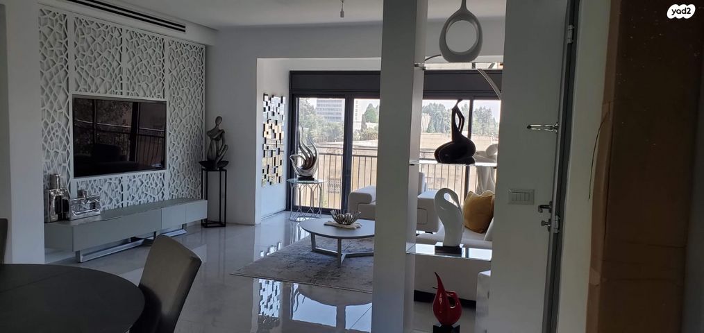 דירה, בית הכרם, רמת בית הכרם, ירושלים