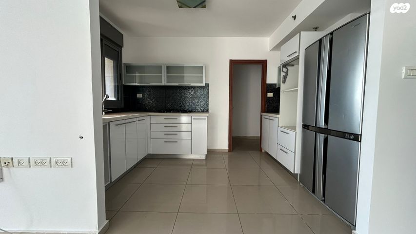 דירה, שכונת יהלום, מרכז העיר ב, רמת גן