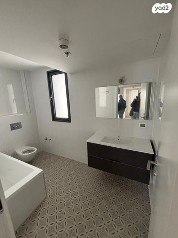 דירה, פארק העסקים האלף, ראשון לציון