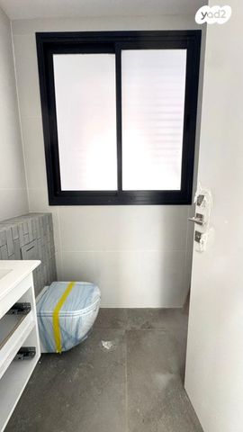 דירה, מנדלשטם 25, תל אביב יפו