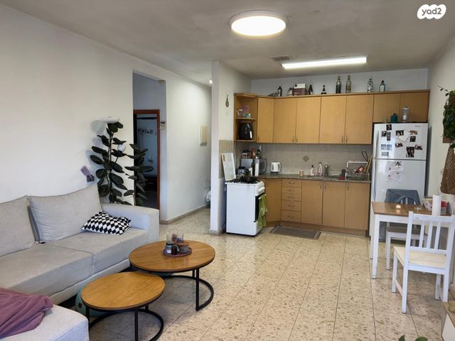 דירה, האר"י, נווה עמל, הרצליה