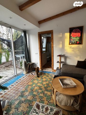 דופלקס, ג'ורג' אליוט 15, לב תל אביב, לב העיר צפון, תל אביב יפו