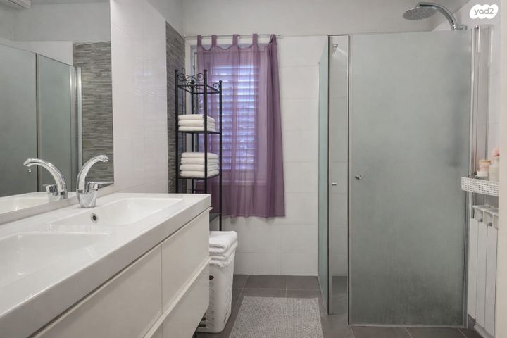 בית פרטי/ קוטג', כוכב יאיר, כוכב יאיר / צור יגאל