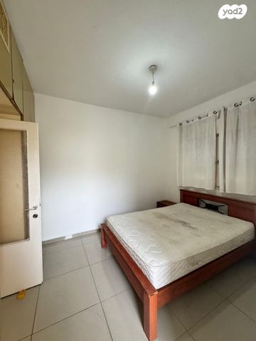 דירה, שדרות ירושלים 5, קרית ים  א', קרית ים