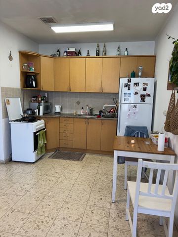 דירה, האר"י, נווה עמל, הרצליה